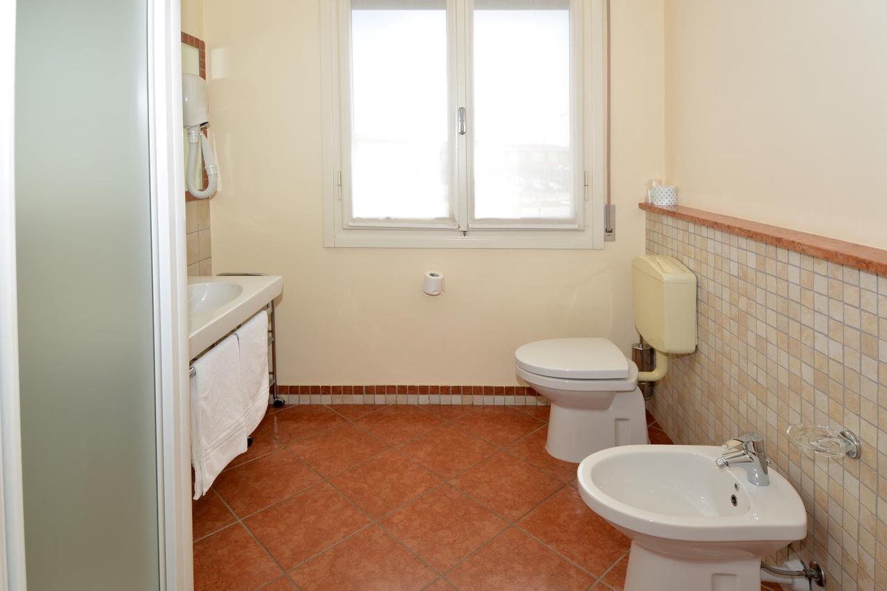 Hotel Eolo Sermide Buitenkant foto