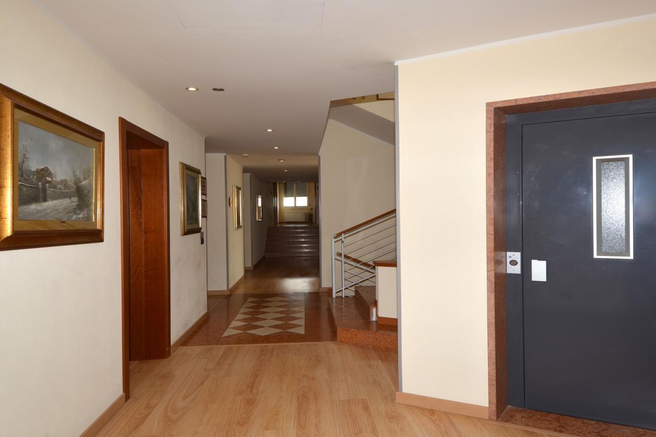 Hotel Eolo Sermide Buitenkant foto